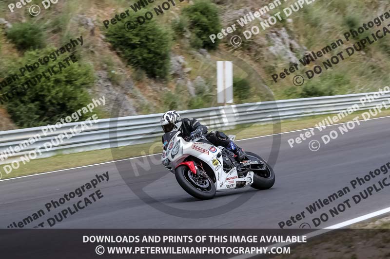 estoril;event digital images;motorbikes;no limits;peter wileman photography;portugal;trackday;trackday digital images